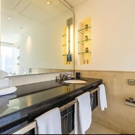 One Bedroom Apartment In Jw Marriott Hotel Dubai Marina Exterior foto