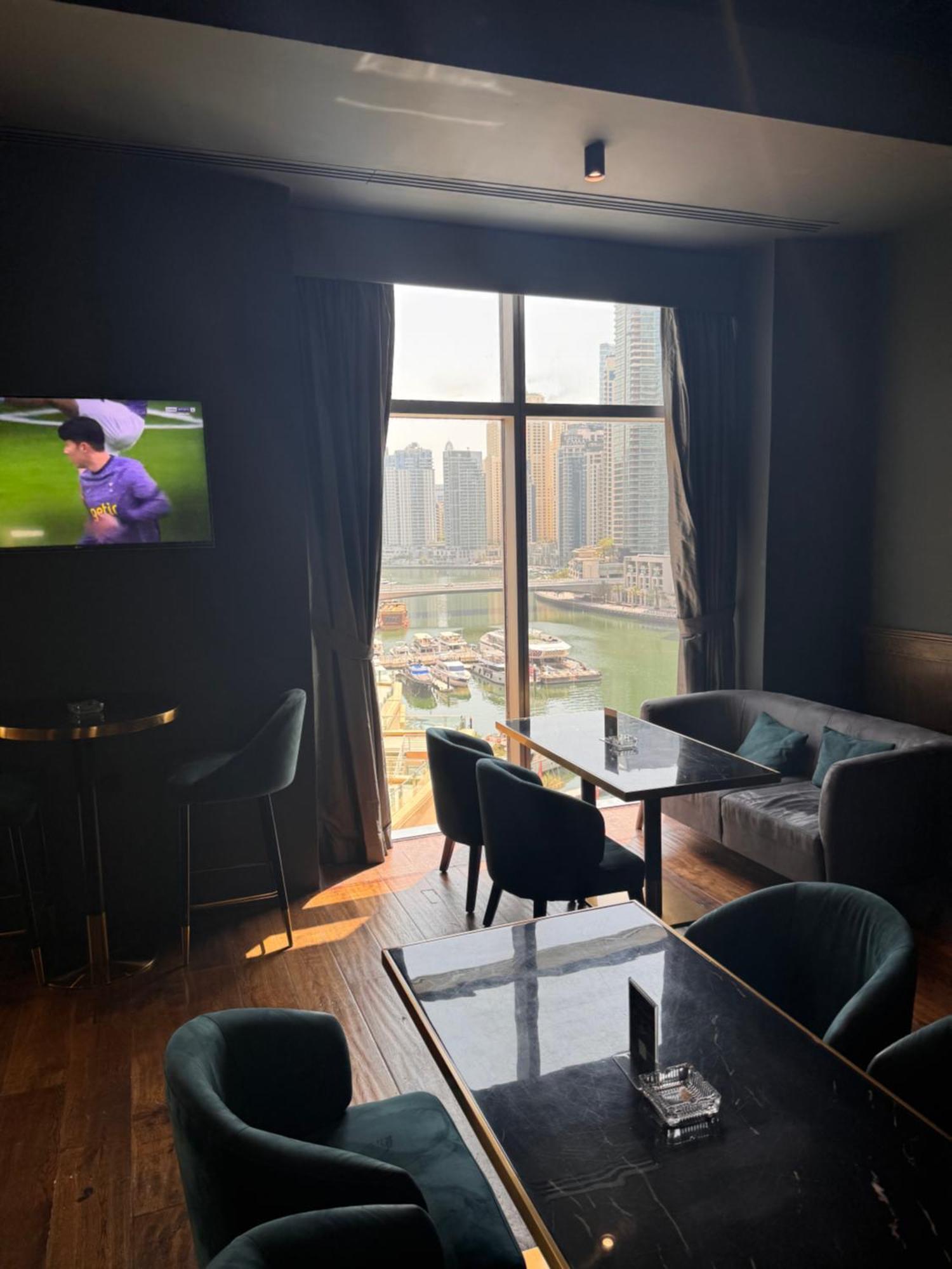 One Bedroom In Jw Marriott Marina Apartment