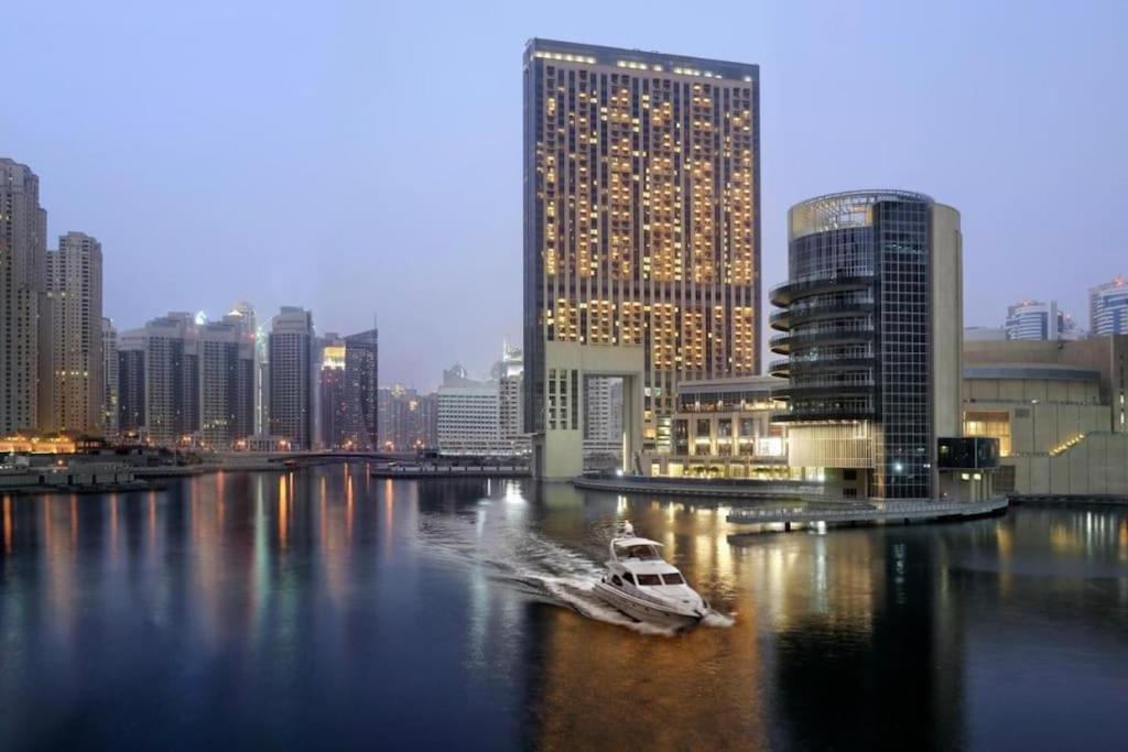 One Bedroom In Jw Marriott Marina * Дубай